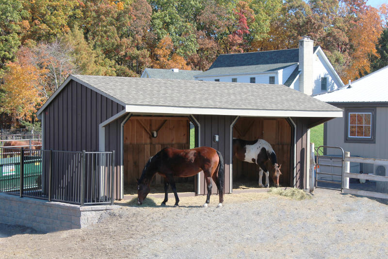 Lapp Structures Quality Amish Built Horse Barns And Kennels