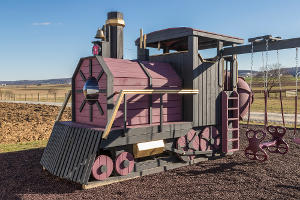 steam train swingset